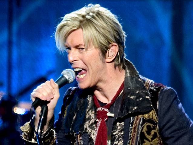 Skandalumwittert: Es geht die Geschichte, dass er zusammen mit Mick Jagger von den Rolling Stones ins Bett ging... Rockstar David Bowie (Archiv)