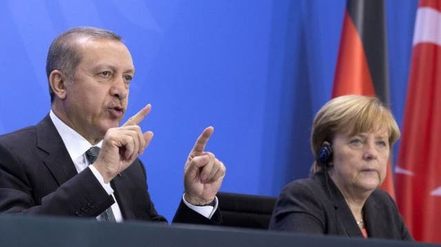 Der türkische Ministerpräsident Erdogan und die deutsche Bundeskanzlerin Merkel. (Archivbild)