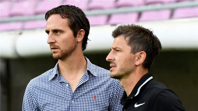 Aaraus Sportchef Sandro Burki (links) und sein Trainer Marinko Jurendic.