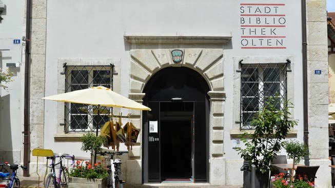 Die Stadtbibliothek Olten und deren Öffnungszeiten stehen in der Kritik.