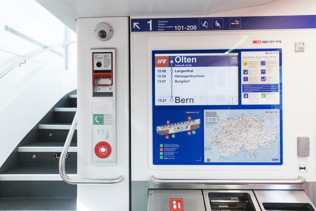 Neuen Fernverkehrs-Doppelstockzug (FV-Dosto) der SBB Unterwegs im neuen Fernverkehrs-Doppelstockzug (FV-Dosto) der SBB auf einer Fahrt als IR 17 von Zürich HB nach Olten, am 26. Februar 2018. Der Fernverkehrs-Doppelstockzug wird von der SBB heute zum ersten Mal auf der Strecke Bern-Zürich und Zürich-Chur mit Kunden eingesetzt.