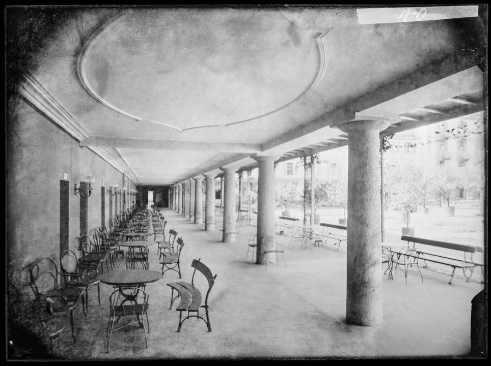 Die Terrasse des Grand Hotels um 1895 Historisches Museum Baden, Fotohaus Zipser, Q. 12.1.60