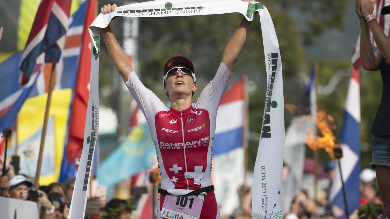 Daniela Ryf hoft Ironman-Hattrick (15.10.2017)