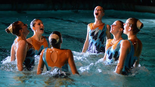 Synchronschwimmerinnen des Schwimmclubs Solothurn
