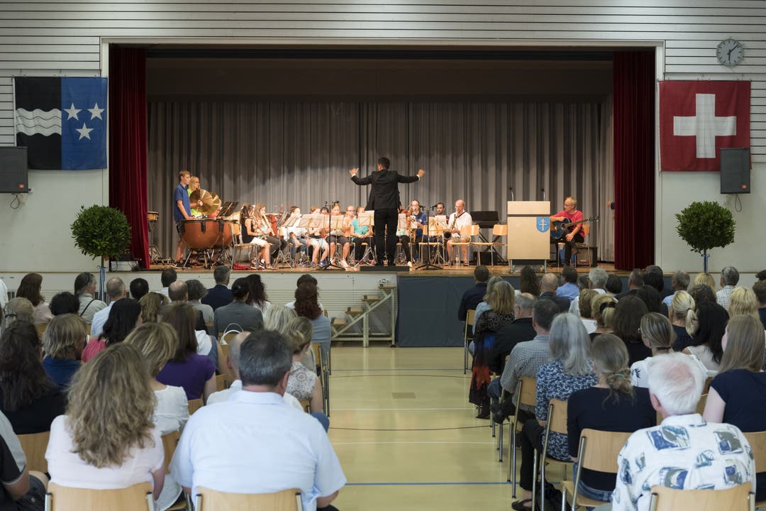 Das Kolibri-Ensemble der Musikschule Fislisbach begleitete die Einweihungsfeier. Das Kolibri-Ensemble der Musikschule Fislisbach begleitete die Einweihungsfeier.