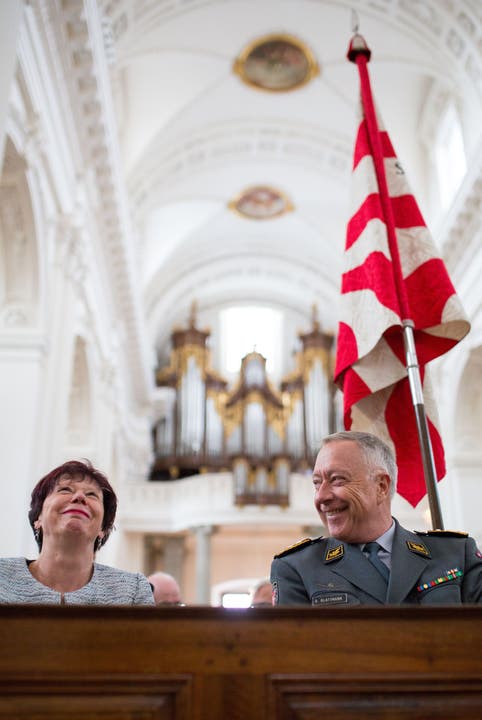 September 2016: Esther Gassler und André Blattmann zum 150-Jahr Jubiläums des Unteroffiziersvereins Solothurn in der St.Ursenkathedrale