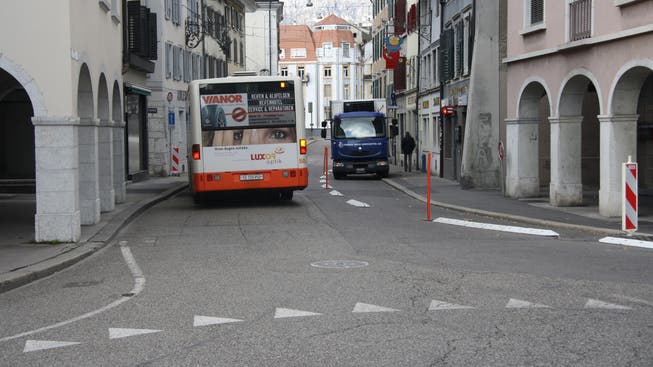 Die Umgestaltung der Solothurner Berntorstrasse beginnen am 16. April und dauern bis Ende August.