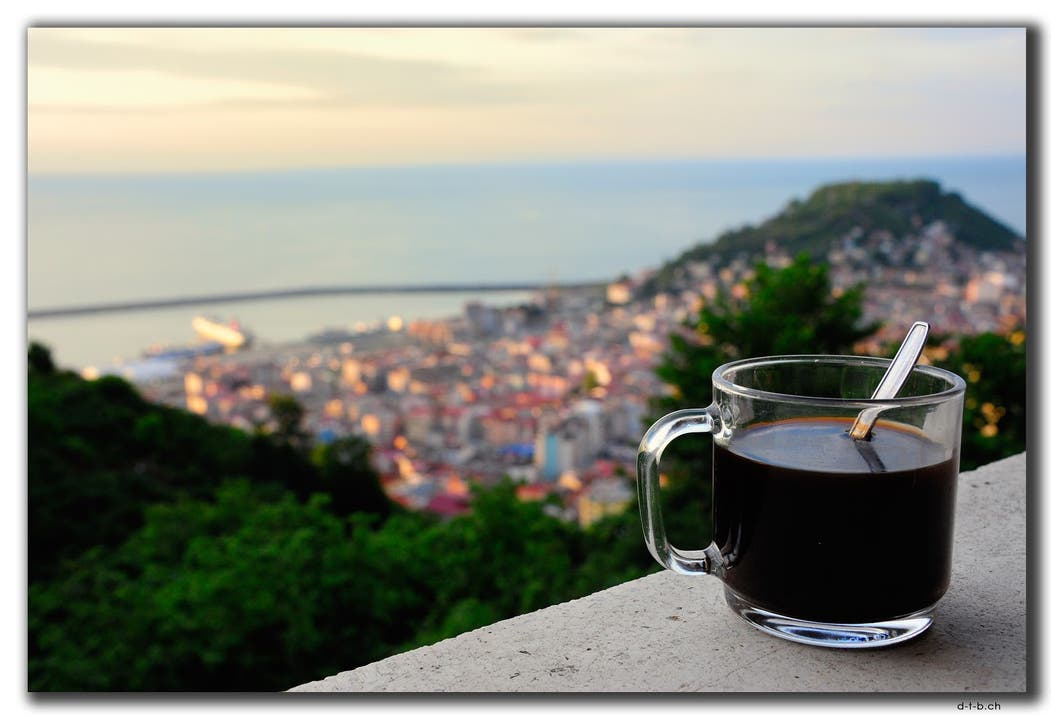 Türkischer Kaffee mit Aussicht.