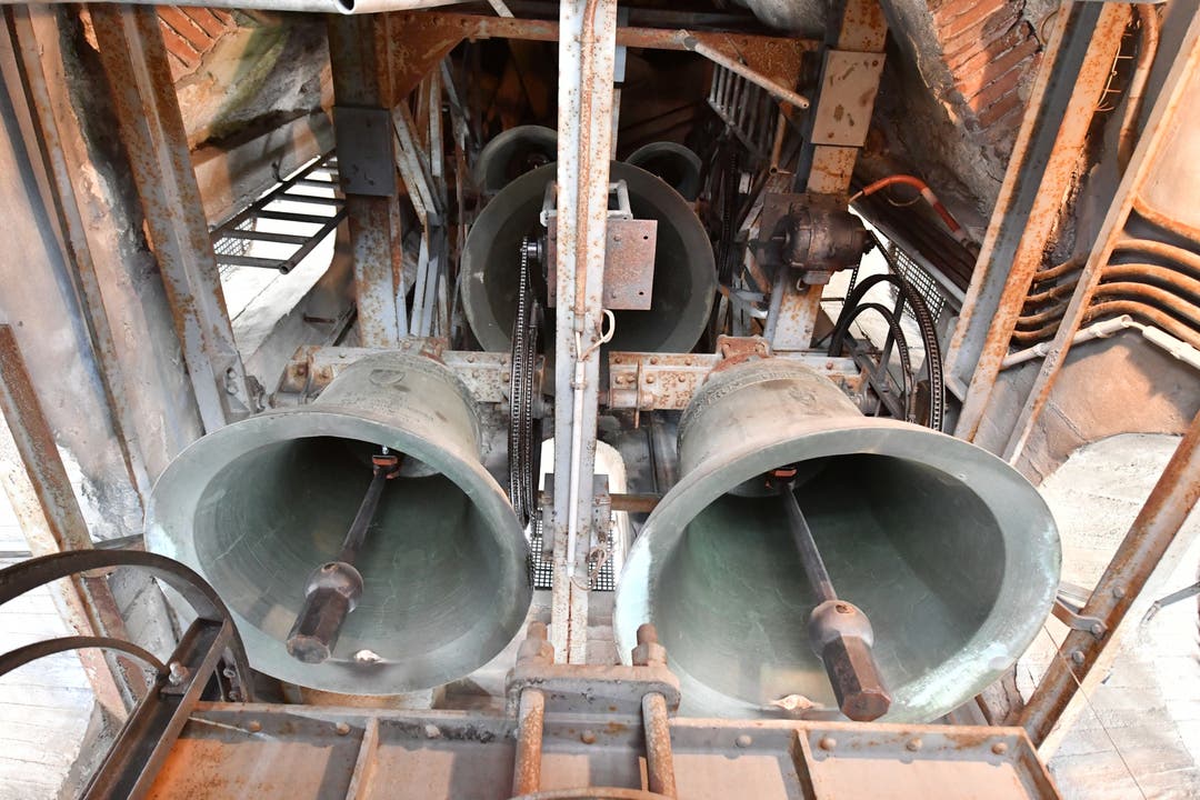 Glockenstuhl und das Uhrwerk der Kirche St.Urs und Viktor in Kestenholz werden saniert