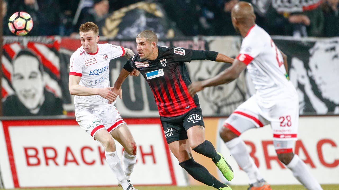 Der FC Aarau trifft in der 33. Runde der Challenge League auf Zwangsabsteiger Le Mont.
