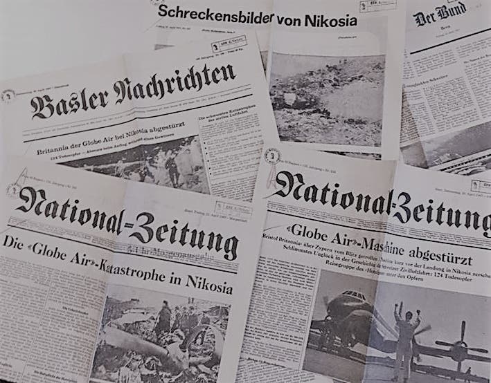 Schlagzeilen nach dem Globe-Air-Absturz in den Schweizer Tageszeitungen. Der Absturz war bis dahin der schwerste in der Geschichte der Schweizer Luftfahrt.