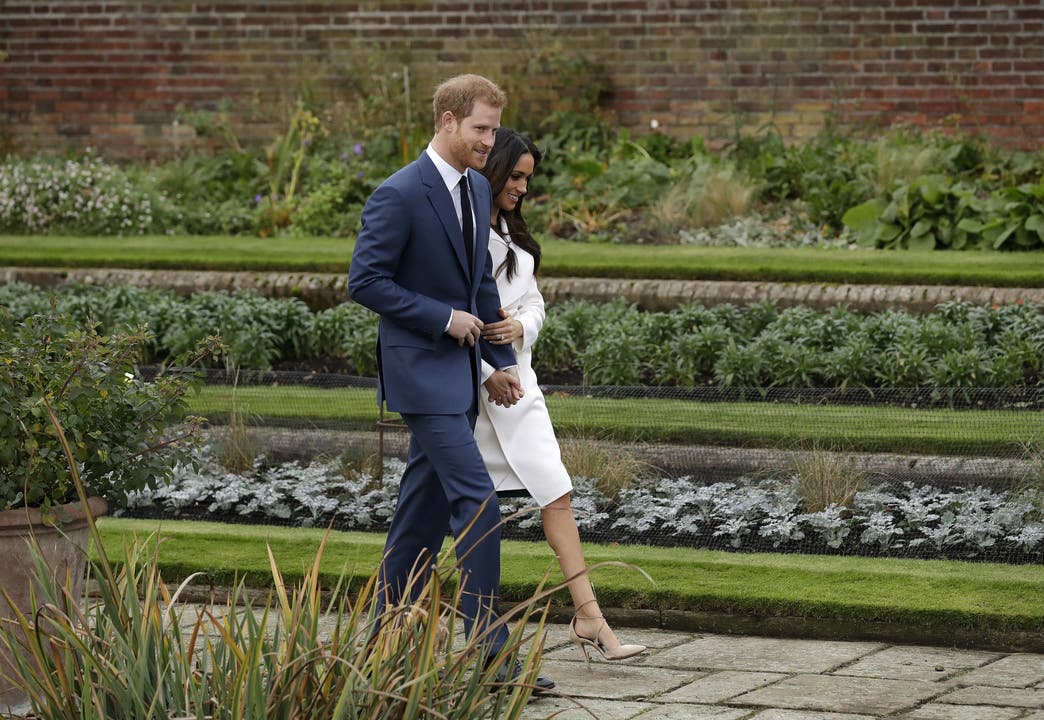 Hand in Hand traten sie im "Weissen Garten" des Kensington-Palasts in London vor die Kameras.