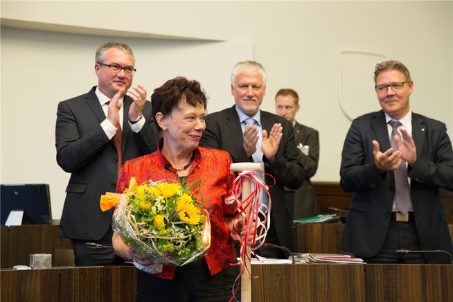 Applaus von ihren «Buebe»: Verabschiedung von Esther Gassler und Peter Gomm im Kantonsrat. Thomas Ulrich