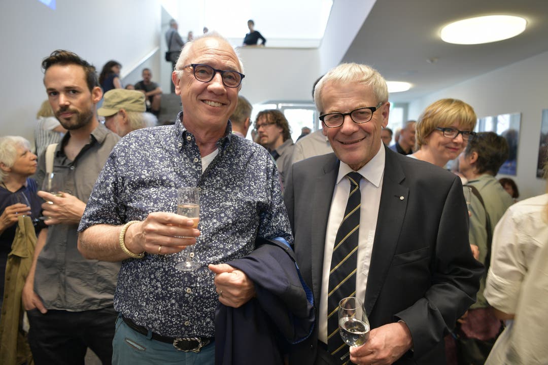 Der Solothurner Stadtschreiber Hansjörg Boll und Stadtpräsident Kurt Fluri besuchten die Literaturtage-Eröffnungsfeier im Stadttheater ebenfalls.