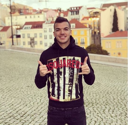 Kevin Bua scheint es in Lissabon so sehr gefallen zu haben, dass er Silvester in der portugiesischen Hauptstadt verbracht hat.