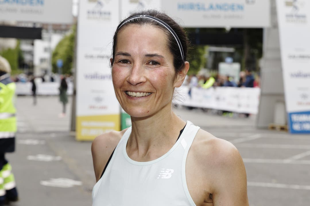 Aargau Marathon 2018 Die Siegerin Arlette Maurer im Ziel in Aarau.