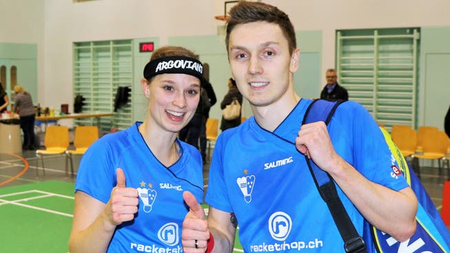 Lea Müller und Nikita Khakimov unmittelbar nach dem gewonnen Mixed in Uzwil - dem entscheidenden 4. Spiel zum Unentschieden.