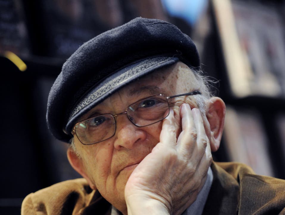 4. Januar: Aharon Appelfeld (85) Der israelische Schriftsteller und Holocaust-Überlebende stirbt im Alter von 85 Jahren.