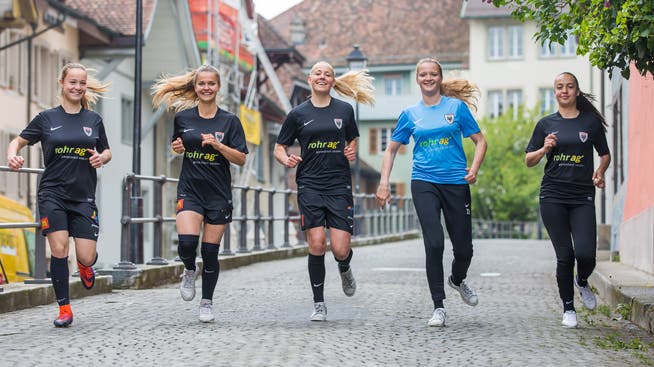 Frauenfussball Schlimmer Morgen Mit Happy End Dieser Krimi Endet Mit Dem Aufstieg Der Fc Aarau Frauen In Die Nla