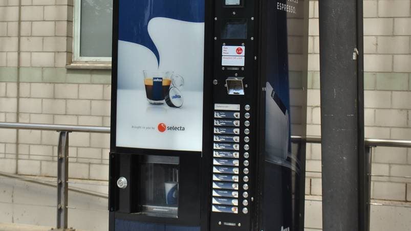 Ameisen Im Kaffee Der Automat Am Bahnhof Ist Schon Wieder Ausser Betrieb Luzerner Zeitung