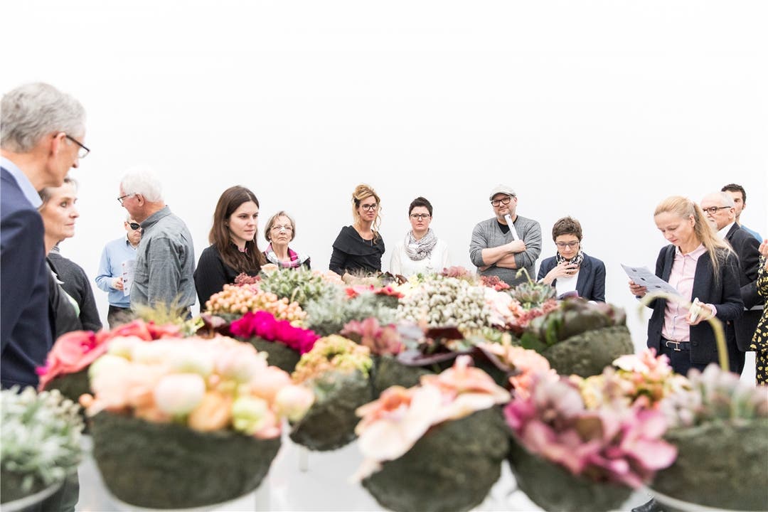 Bilder vom Aufbau der Ausstellung «Blumen für die Kunst» im Aargauer Kunsthaus in Aarau