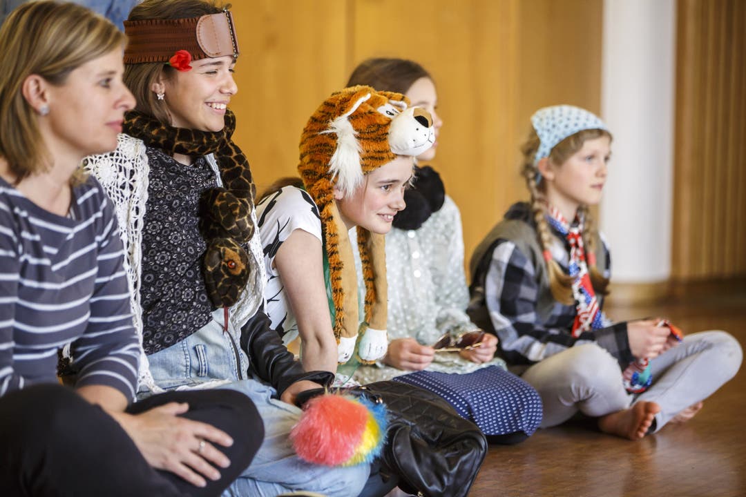 Ferienpass in Langendorf (April 2018): An der Theaterwerkstatt nehmen Kinder aus der vierten bis sechsten Klasse teil.