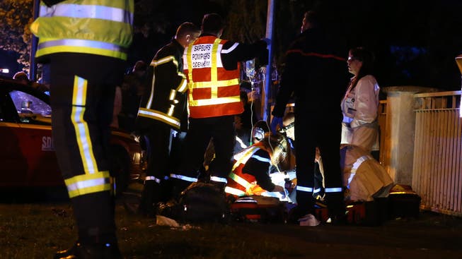 In einem Sozialbau in Mulhouse brach in der Nacht auf Montag ein Brand aus. Fünf Personen starben, darunter befanden sich vier Kinder.