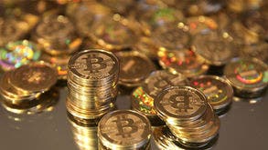 Unter den Anhängern von Bitcoin, Ethereum und Co. herrscht Goldgräberstimmung – und die Euphorie wird weiter beflügelt.