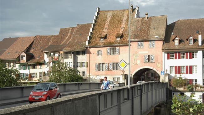 Wird erst in den Sportferien überprüft: Die Reussbrücke in Mellingen.