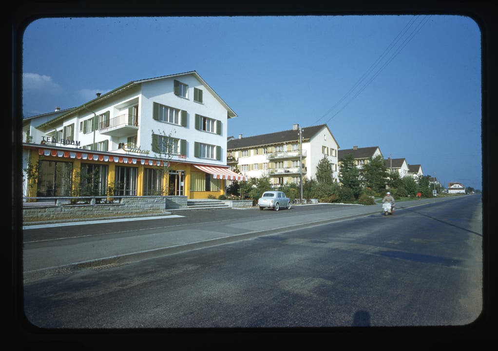 Grenchner Stadtgeschichte Bar und Tea room Cadron und 4 Wohnblocks der NWG 1960
