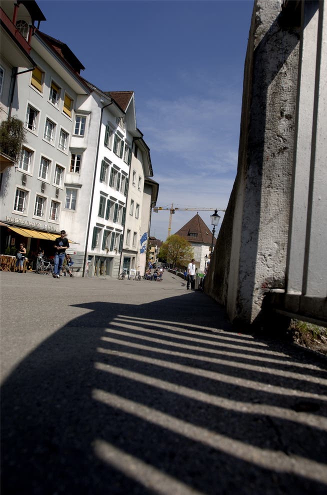 Am «Aaremürli» in Solothurn warteten die Täter auf ihre Opfer. Symbolbild bar