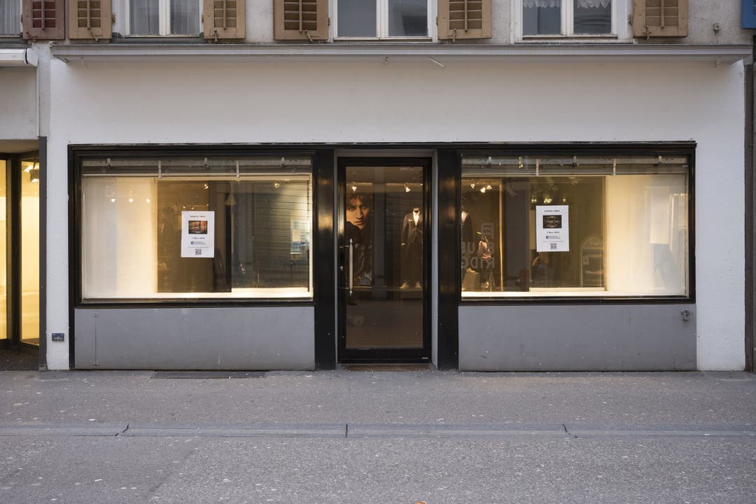 Im vergangenen Februar zog der Steinladen La Pierre nach 24 Jahren an der Badstrasse 27 an die Weite Gasse 16. Hier entsteht bald ein neues Nagelstudio.