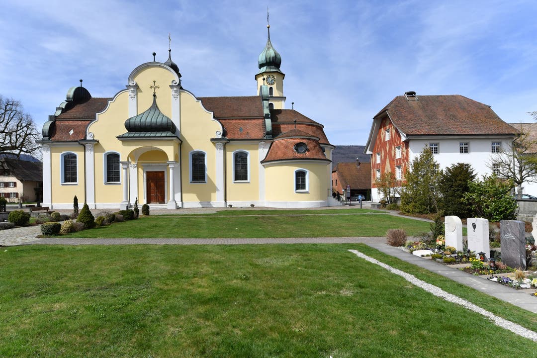 Die katholische Kirche St.Urs und Viktor in Kestenholz