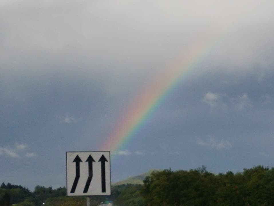 undefined Dieser Regenbogen lässt sich die Richtung nicht vorschreiben...