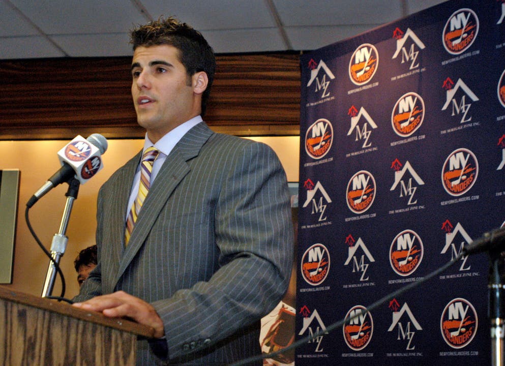 2000: Rick DiPietro, Goalie, New York Islanders