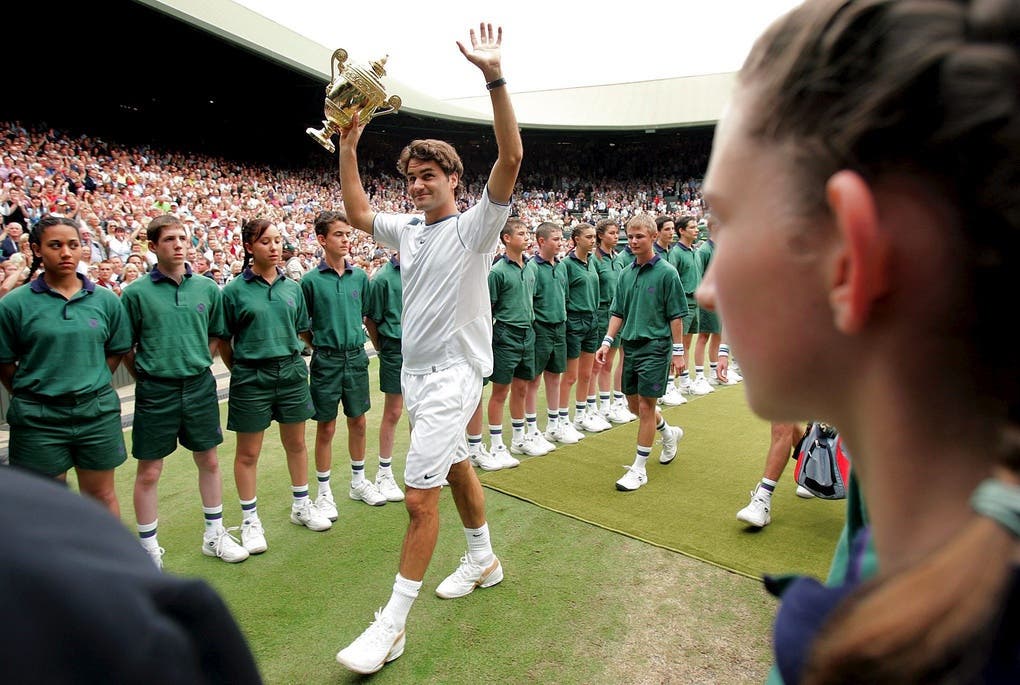 Federer gewinnt Wimbledon 2005, sein 30. Titel Andy Roddick, 6:2, 7:6, 6:4