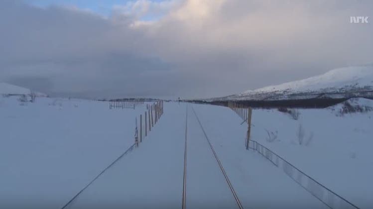 Jetzt live: Steigen Sie ein in den Zug durchs norwegische Winterwunderland