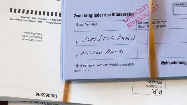 Im Kanton Aargau sollen die 9300 stimmberechtigten Auslandschweizerinnen und Auslandschweizer künftig bei den Ständeratswahlen mitentscheiden können.