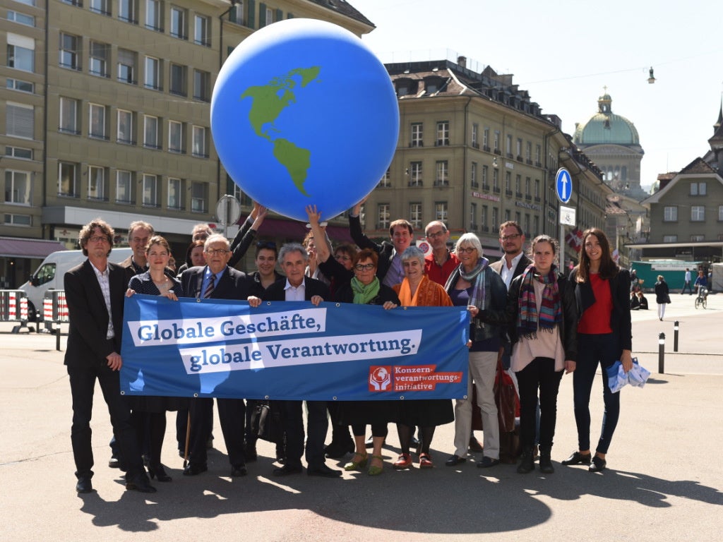 Menschenrechte - Konzernverantwortungsinitiative: Komitee Rechnet Mit ...