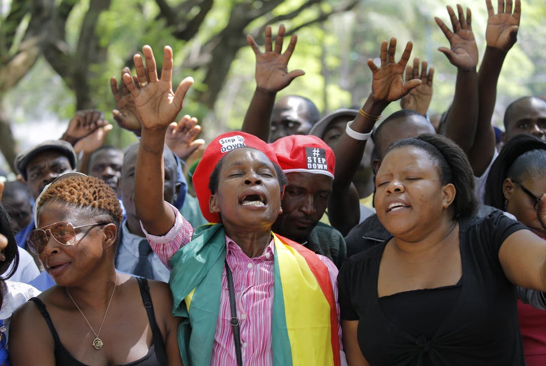 Impressionen von den Protesten in Harare gegen Robert Mugabe