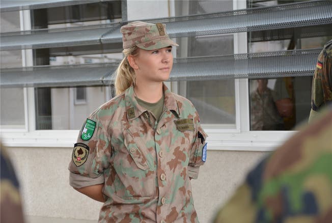 Eleonora Berisha verbrachte als Swisscoy-Soldatin sechs Monate im Kosovo: «Manchmal vermisse ich die Uniform.» zvg