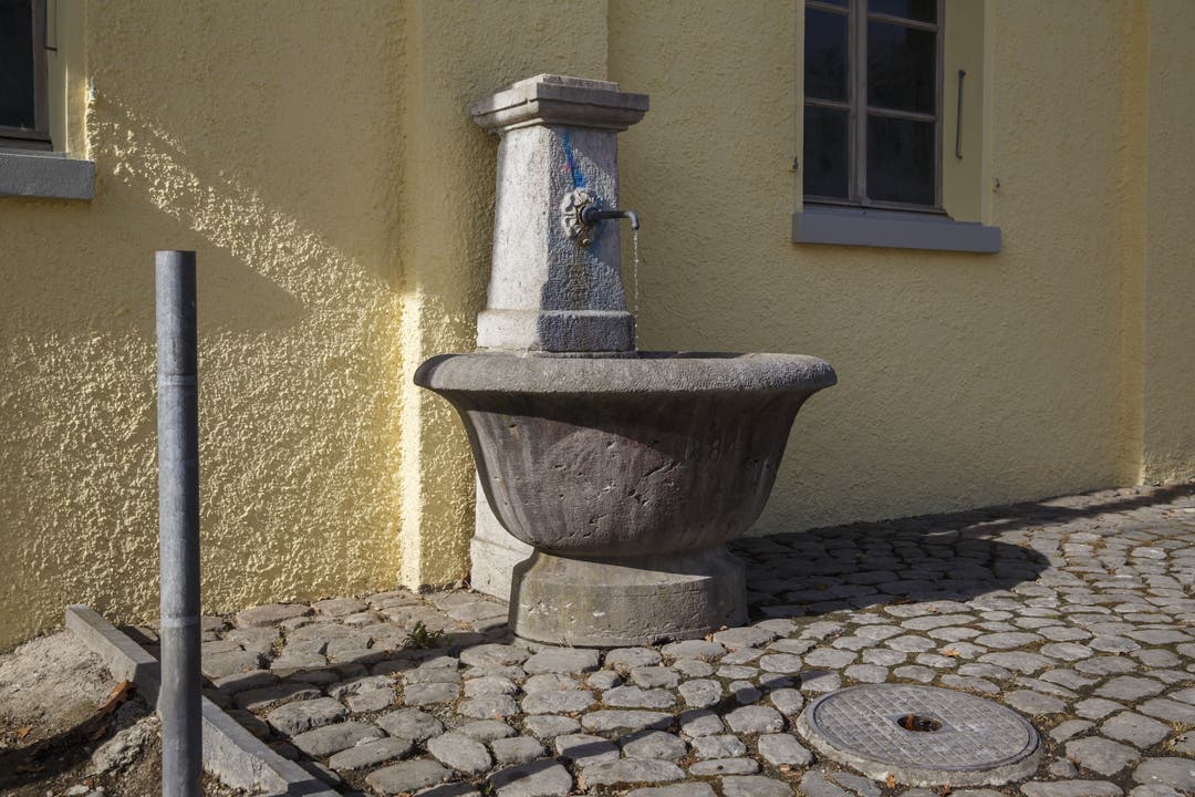 Der Brunnen auf dem Ritterplatz in Derendingen
