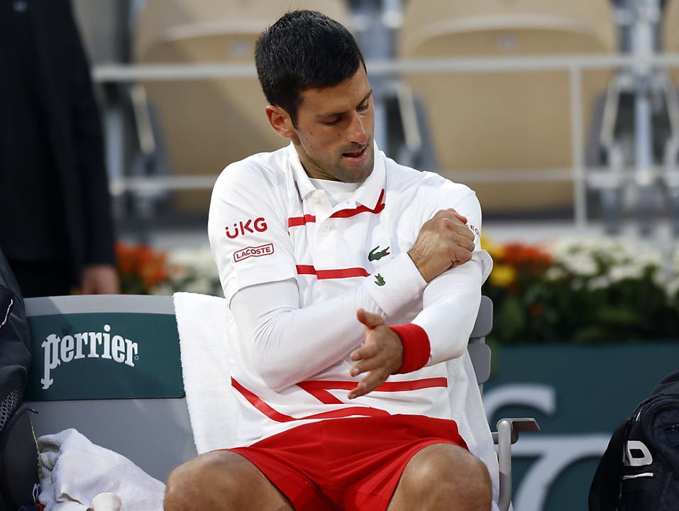 Etwas Sorgen mit dem Arm, doch dann eine klare Leistungssteigerung: Novak Djokovic steht am French Open im Halbfinal