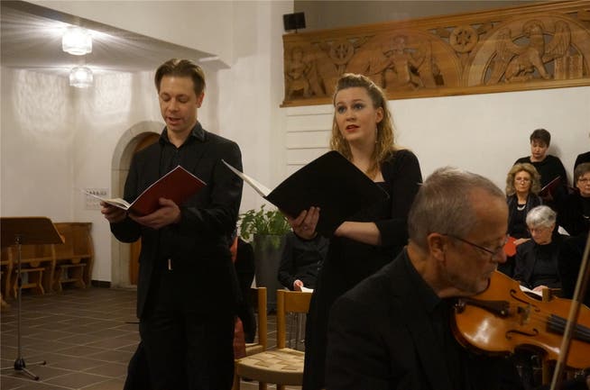 Bass-Sänger Tobias Schmid und Sopranistin Regina Meyer sangen «Gott, der Herr ist Sonn’ und Schild» im Duett. Ly Vuong