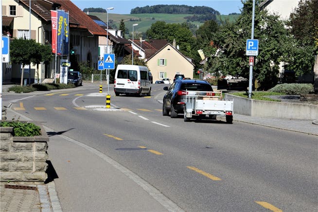 Ausgenommen vom Tempo-30-Regime ist die Landstrasse; sie soll den Quartierverkehr aufnehmen und ihn Richtung Frick oder Aarau befördern. dka