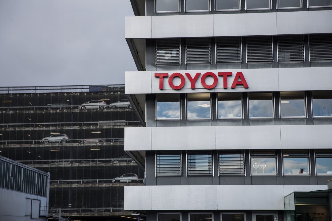 2008 kamen die ersten Markenpavillons in Safenwil zu stehen. Den grössten erhielt Toyota.