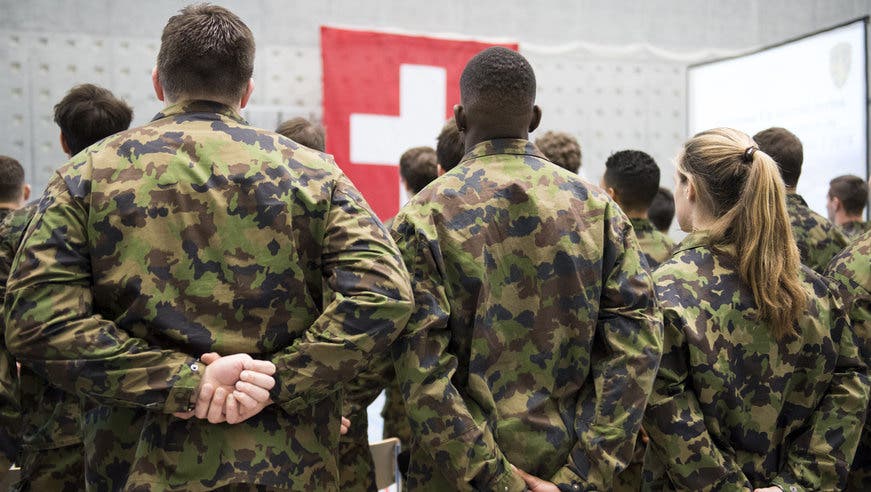 Kopie von Armee: Die Ausrüstung eines Schweizer Rekruten