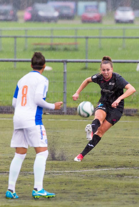 Impressionen vom NLA-Spiel zwischen den FC Aarau Frauen und GC. Deliah Lahmici FC Aarau Frauen vs. GC