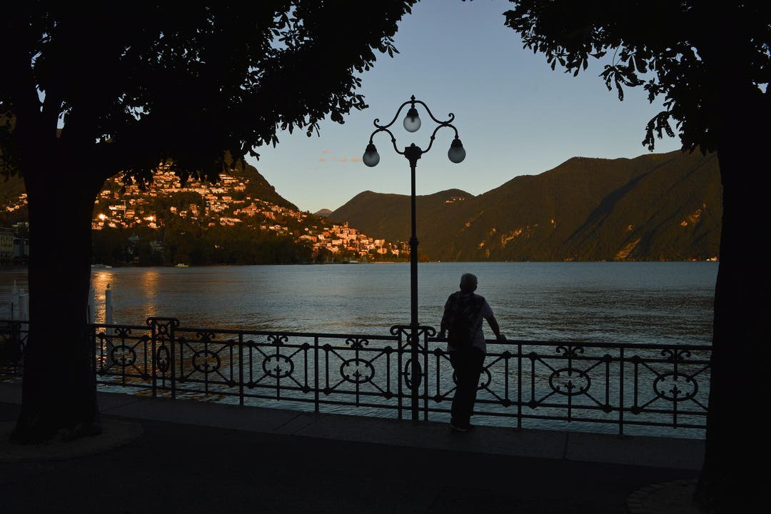 undefined Letzte Sonnenstrahlen in Lugano