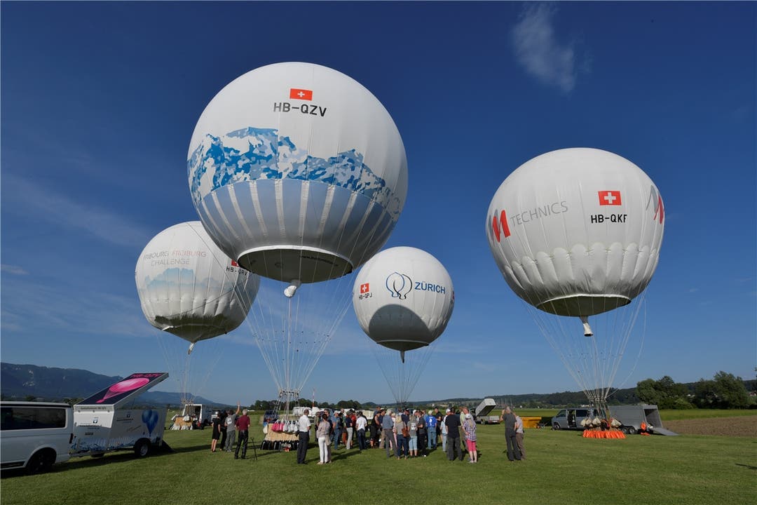 Neuer Gasballon von Christoph Meyer wird in Grenchen getauft